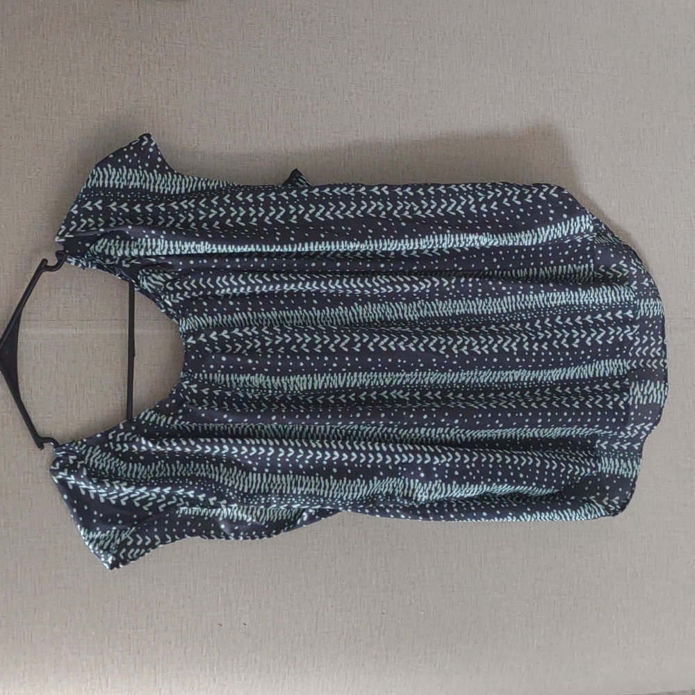 Women's dress shirt